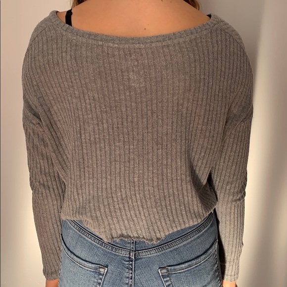 american eagle sweater - Picture 2 of 2